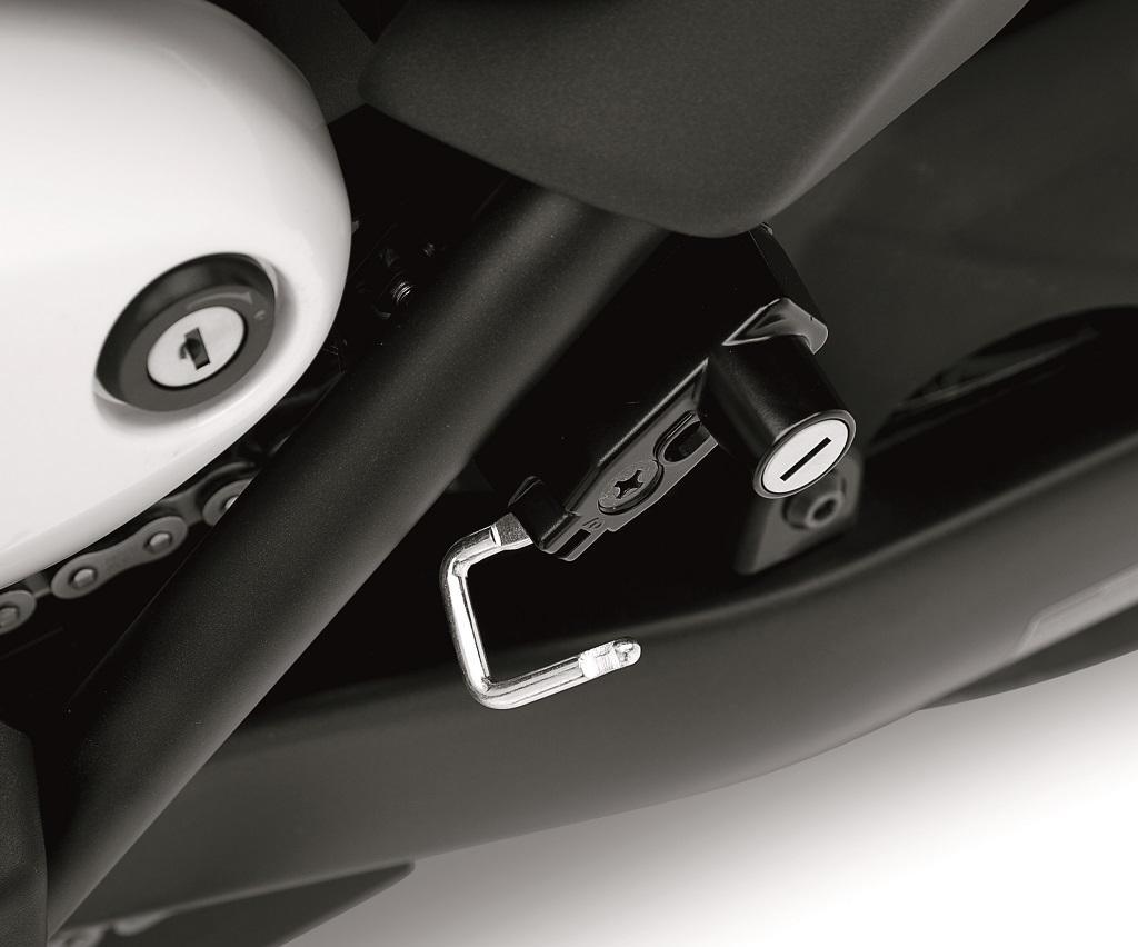 Vulcan s clearance helmet lock